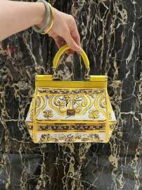 Picture of Dolce Gabbana Handbags _SKUfw204005009fw